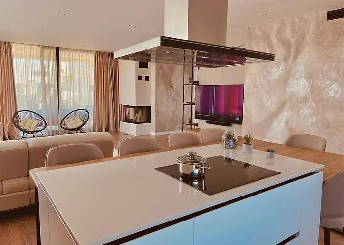 San Pietro 2 别墅 *